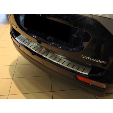 Накладка на задний бампер с загибом Mitsubishi Outlander III (2012-2015) бренд – Alu-Frost (Польша) главное фото